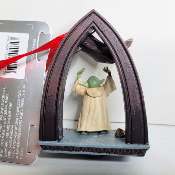 Yoda Attack Of The Clones Force Jedi Disney Sketchbook Christmas Tree Ornament - Picture 4 of 8